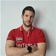 Doy clases de programación, C, Java, Python, etc.. Soy ingeniero informático